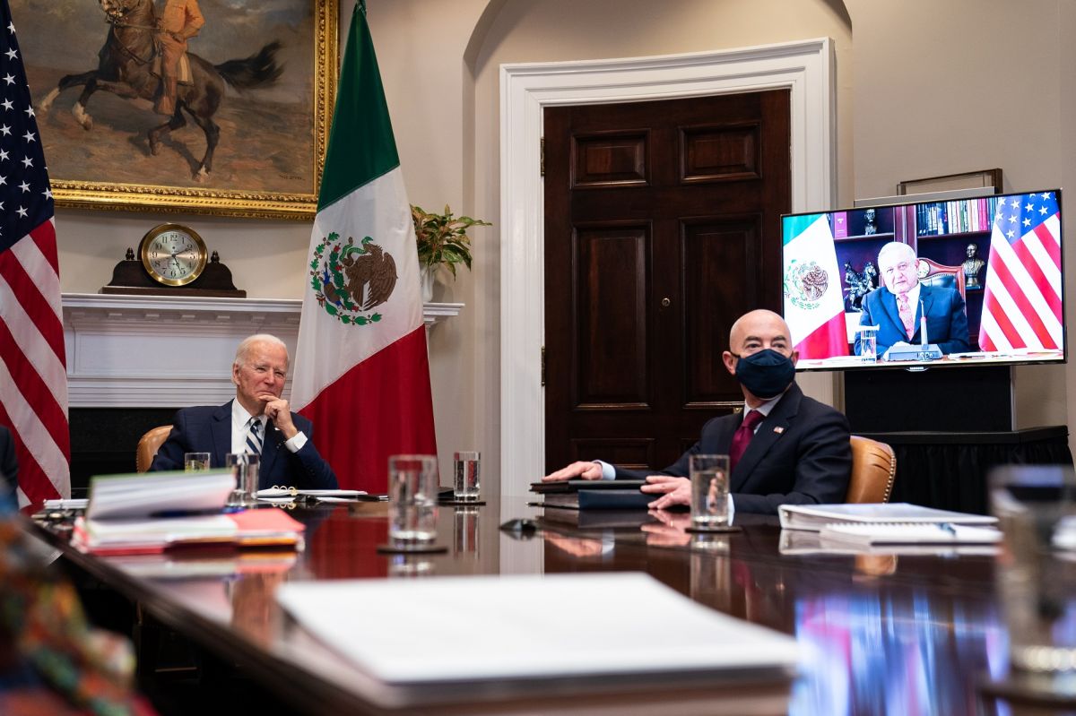 El presidente Joe Biden tuvo una reunió bilateral con el mexicano López Obrador a inicios de marzo.