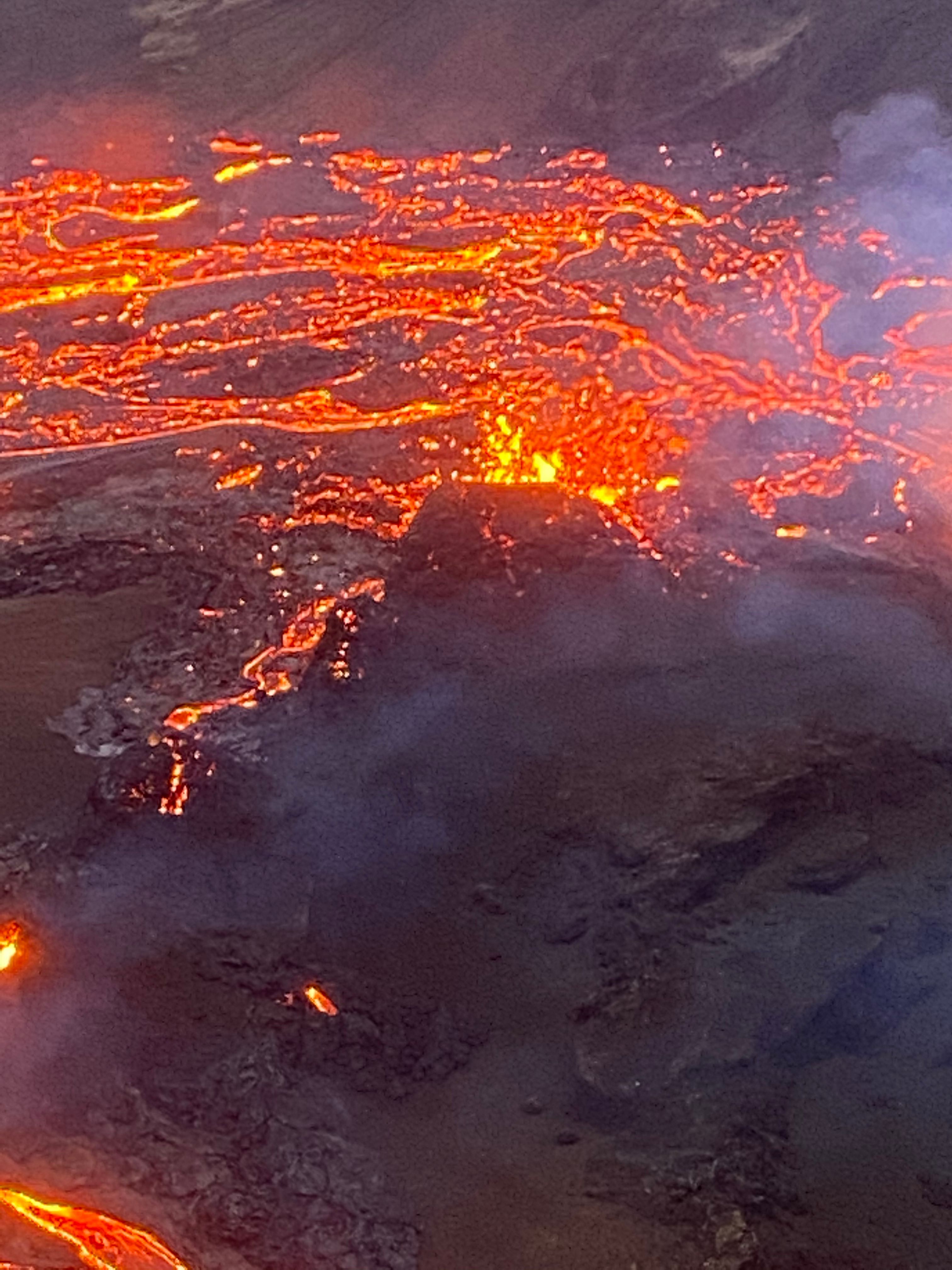 Erupcion de volcan en Islandia