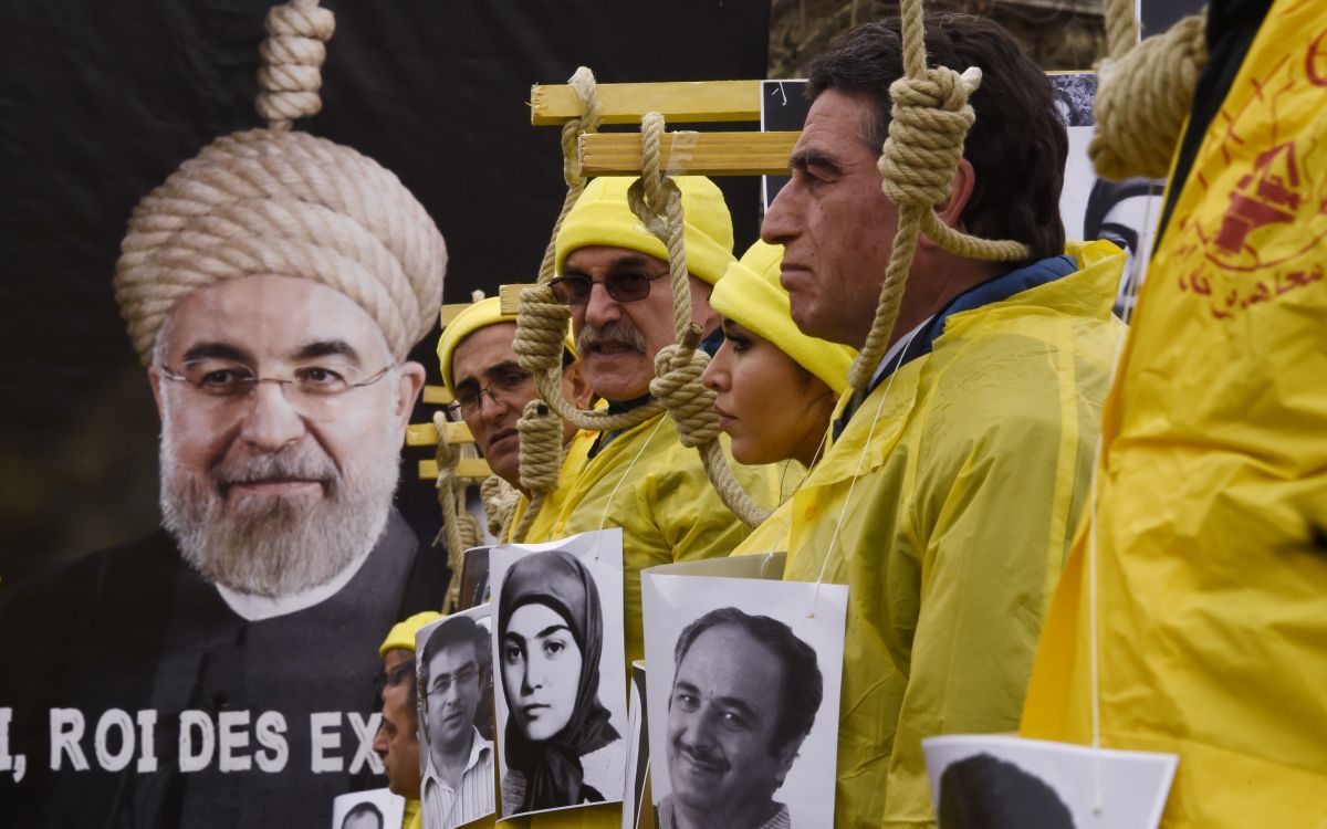 Foto de archivo de una protesta en París, Francis, en contra de la pena de muerte en Irán