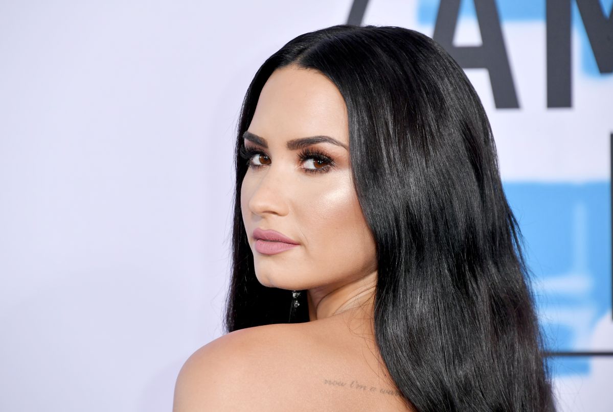 Demi Lovato tried to conquer this actress 10 years older than her