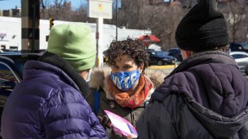 Mino Lora, artista y activista, busca la curul por el Distrito 11 de El Bronx al Concejo Municipal que dejó vacía el concejal demócrata Andy Cohen