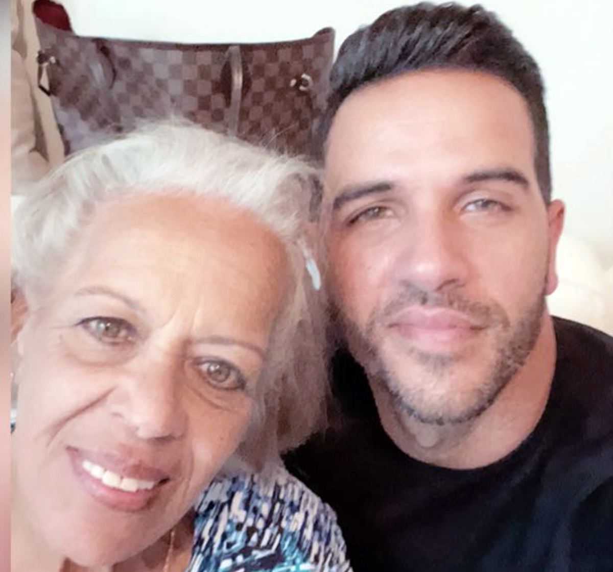 Chef Yisus comparte que murió su madre de esta manera tan
