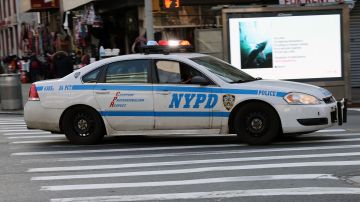 NYPD informó que la víctima tuvo que ser trasladada al hospital.