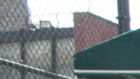 Usuarios frecuentes como la salvadoreña Patricia Avendaño son testigos de los retrasos.