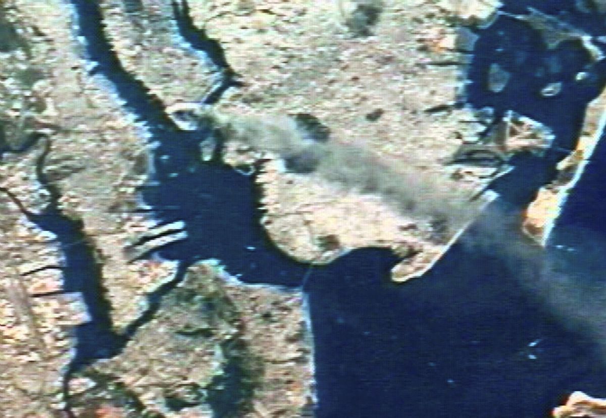 El momento exacto en que un astronauta ve caer las Torres Gemelas desde el espacio.