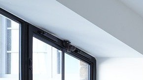 Las grandes empresas descartan reducir oficinas