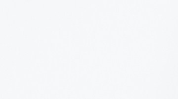 Portrait,Of,Woman,Giving,Speech,During,Therapy,Session,In,Support