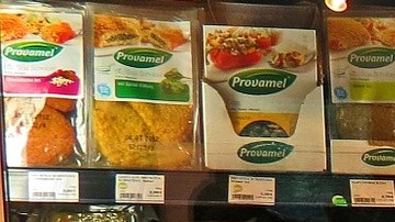 Wegmans también tiene su propio programa de becas con el que ha apoyado para pagar sus matrículas a más de 40,000 empleados.