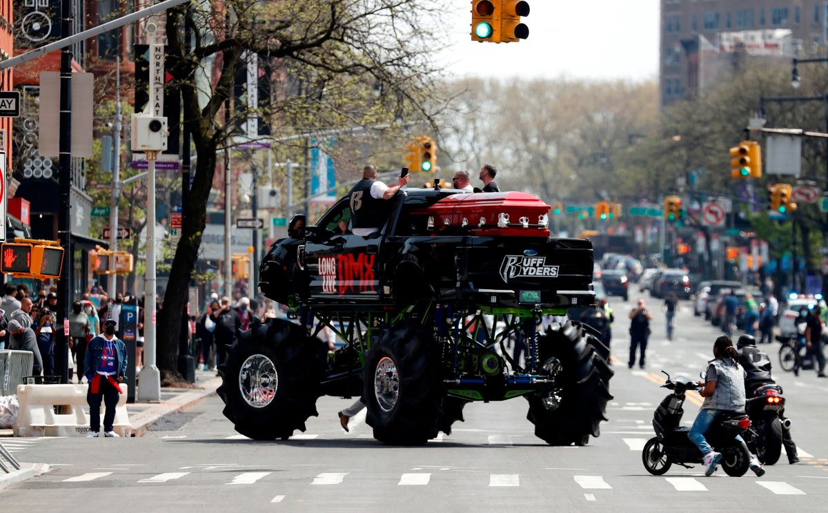 Unheard of farewell to DMX in New York: the float was a “Monster Truck”