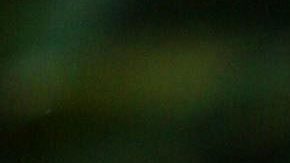 Alejandra Guzmán habla de sus 'arreglitos' estéticos porque el micrófono quedó abierto y todo el mundo la escuchó tras cámaras.