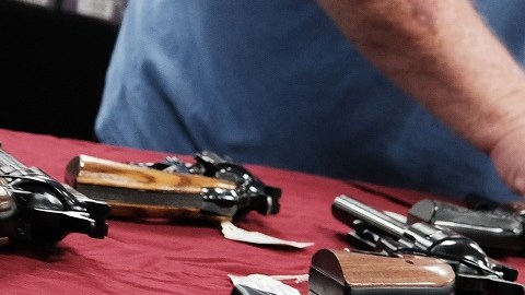 El presidente Biden lanzó nuevas acciones para el control de armas.