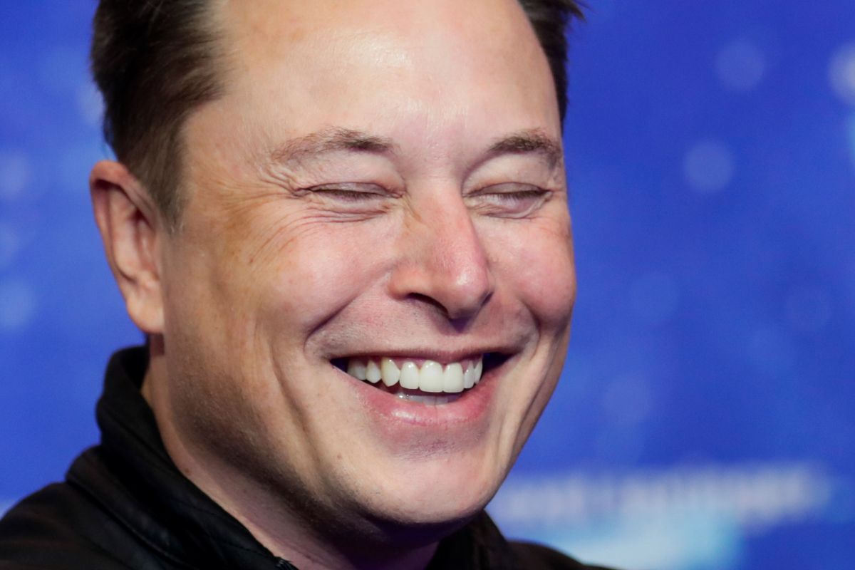 Elon Musk nombró al dogecoin como su "criptomoneda favorita". 
