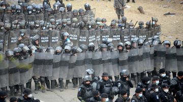 Honduras desplegó recientemente miles de policías para detener una nueva caravana migrante.