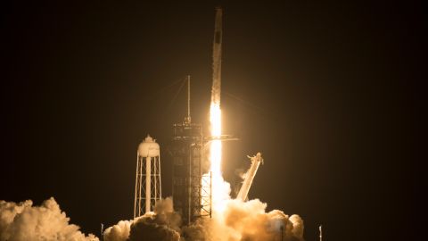 SpaceX a puesto en el espacio a 10 astronautas en menos de un año-GettyImages-1232473640.jpeg