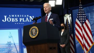 El presidente Biden reconoce la necesidad del incremento salarial.