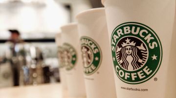 Starbucks lanza un programa que te permitirá recibir una taza reutilizable que podrás devolver-GettyImages-23711181.jpg