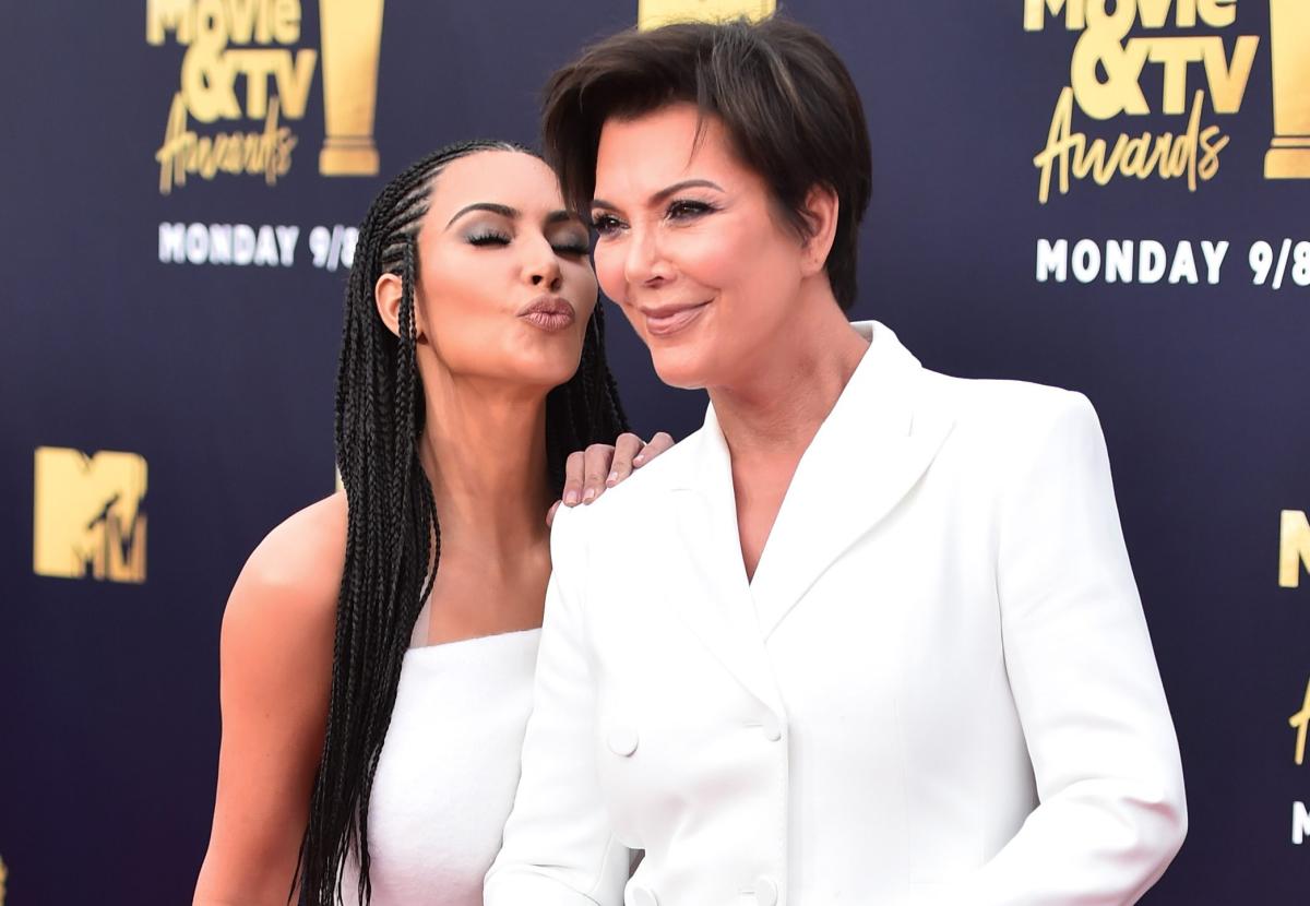 Mamá de Kim Kardashian habla sobre su ex Caitlyn Jenner: “Ella es el padre  de mis hijas” - El Diario NY