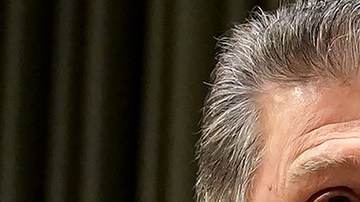 El senador Joe Manchin y el presidente Joe Biden.