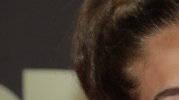 Lili Estefan y su hija Lina usaron vestidos cortitos y celebraron el cumpleaños 19 de la jovencita.