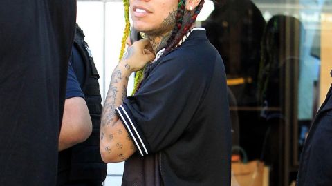 La novia de Tekashi 6ix9ine, Jade, cubrió tatuaje del rapero y dice estar soltera.