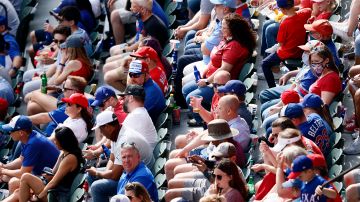 40,000 personas asistieron a partido de Texas Rangers