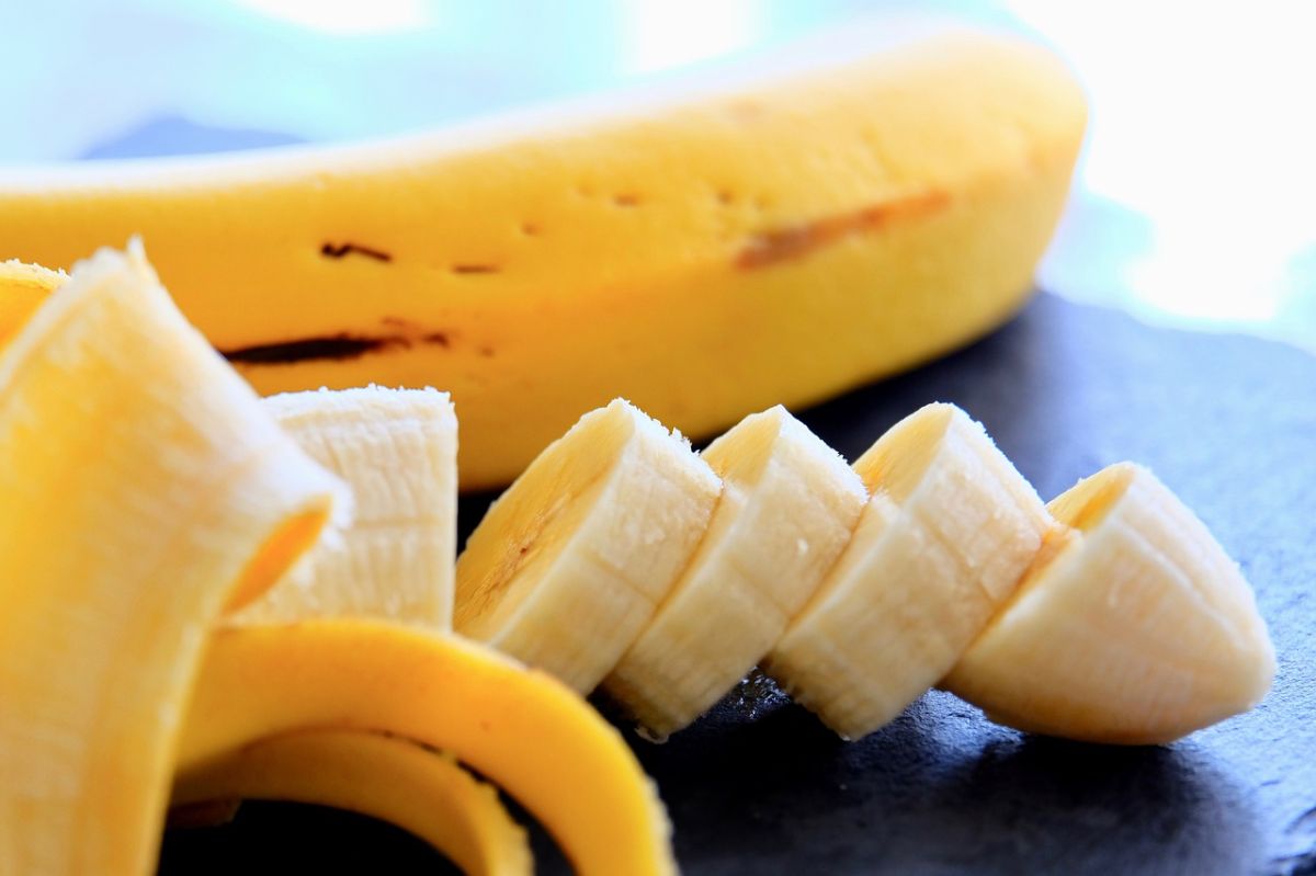 Las bananas son un tesoro nutricional: promueven la pérdida de peso, combaten los antojos por alimentos dulces, benefician la salud cardiovascular y estimulan al sistema inmune.