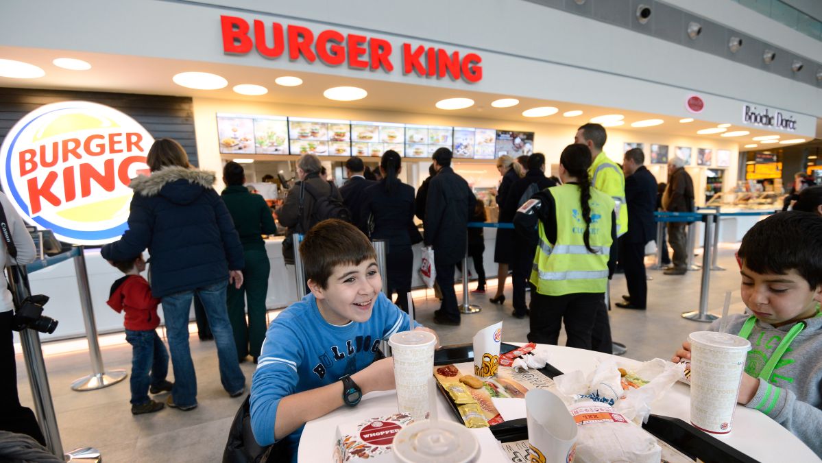 El niño grabó una serie de videos en donde resalta los servicios de Burger King de una manera divertida. (Imagen solo con fines ilustrativos).