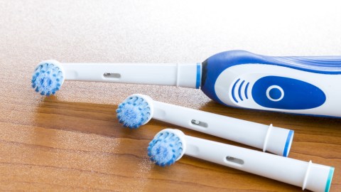 cepillo dental eléctrico
