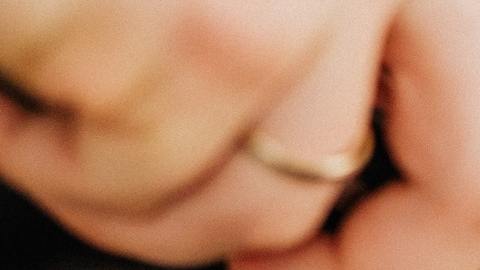 Cocinar pollo a golpes