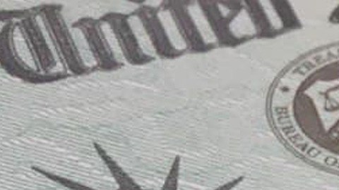 Cómo contactar al IRS si no tienes tu cheque de estímulo-AzamKamolov-Pixabay
