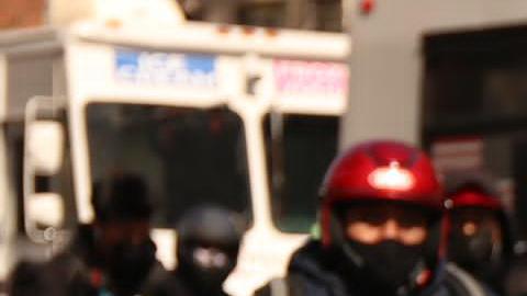 Familiares del repartidor Francisco Villalva Vitinio, asesinado en East Harlem, preparan el envío del cuerpo a México