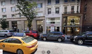 Ladrones saquearon boutique Alexander McQueen en Nueva York; se llevaron $70 mil en bolsos de lujos