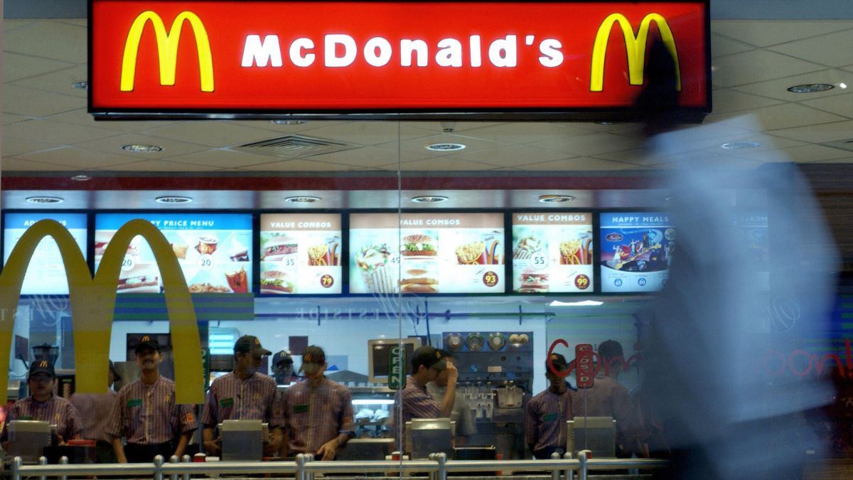 McDonald's no tiene muchas ganancias de las sucursales que tiene en Walmart.