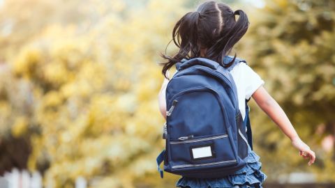 Niña colombiana obtiene beca universitaria en EE.UU.