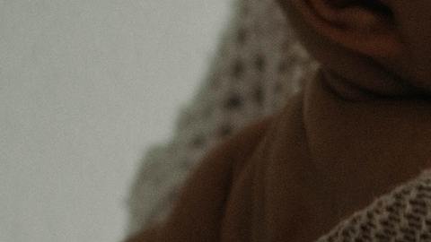 Suegra le cambia el nombre a su nieto