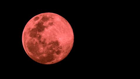 Superluna rosa