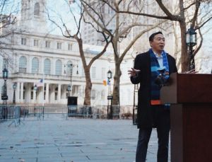 Andrew Yang sigue liderando encuestas a la alcaldía de Nueva York, aunque sin apoyos sindicales