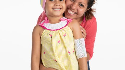 Mia le roba el corazón a todos los que la conocen. Donde pasa ella siempre deja huellas, siempre deja ese amor a las demás personas. Es un tesoro”, asegura Valentina, mamá de Mia.