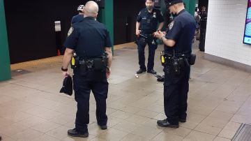 Presencia policial en el Metro de NYC/Archivo.