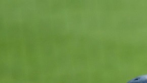 El juez sigue dictando sentencia con su bate.