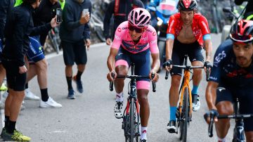 El dia malo de Egan Bernal en el Giro de Italia