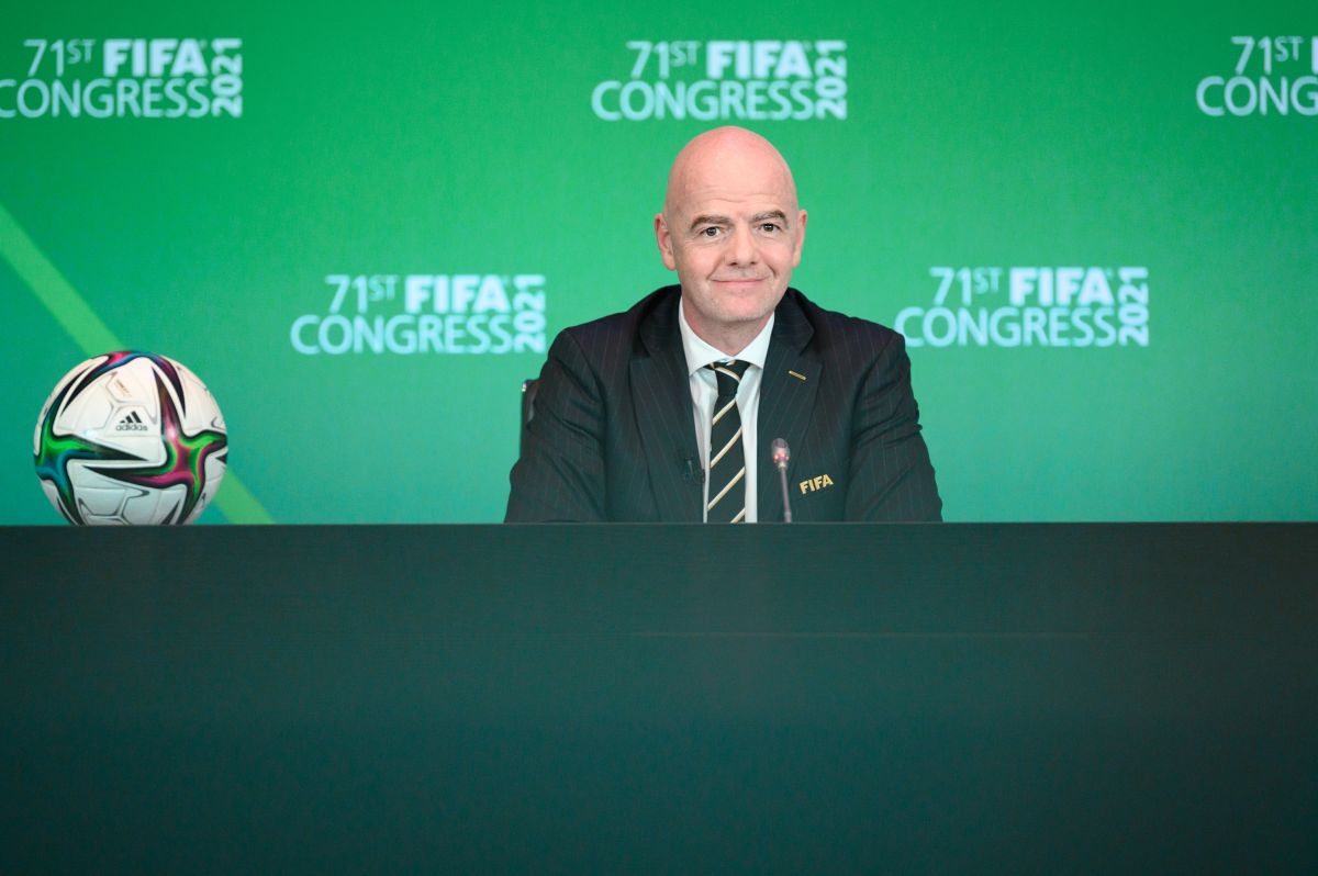 Gianni Infantino, presidente de FIFA, dio el anuncio este viernes, durante el congreso.