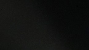 Momento en que Canelo Álvarez le revienta el pómulo a Billy Joe Saunders, a quien derrotó en Dallas.