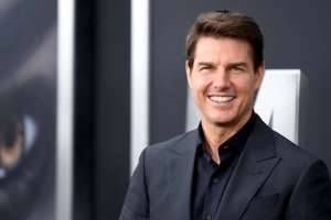 Tom Cruise manda un curioso saludo navideño y muestra la "la escena de mayor riesgo en la historia del cine"