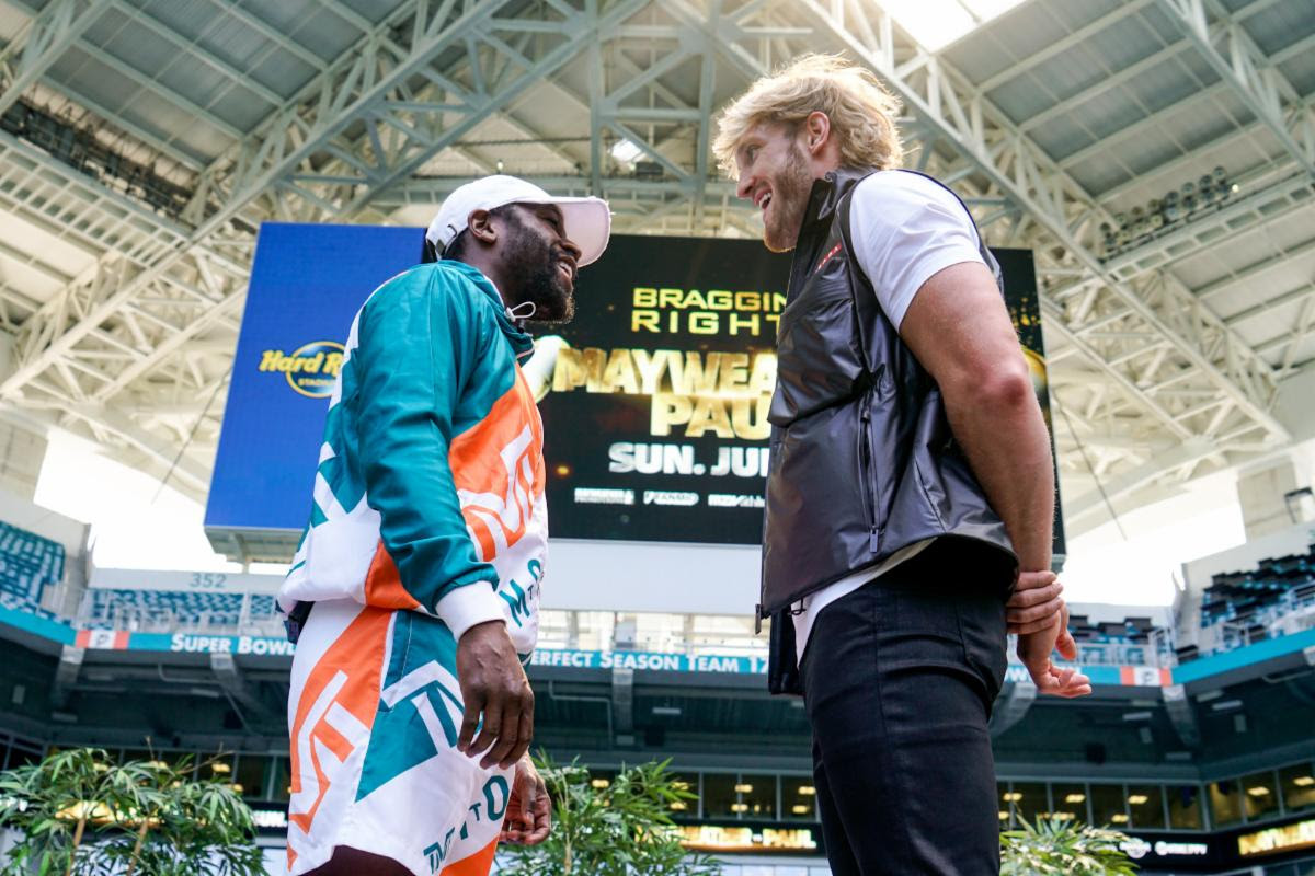 “Te mataré”: Mayweather amenazó a Jake Paul tras ser despojado de su gorra