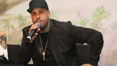 Nicky Jam preocupa a sus fanáticos por su extrema delgadez.