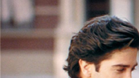 Protagonistas de la serie "Friends" habrían hecho un pacto para no enamorarse entre ellos, pero dos no cumplieron.