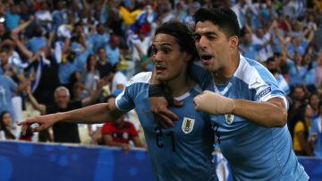 La dupla goleadora de Uruguay no estará completa en las Eliminatorias.