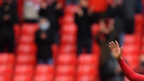 El holandés fue campeón de la Champions con el Liverpool.