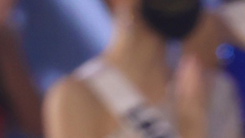 La ganadora también podrá viajar por el mundo de forma gratuita.
